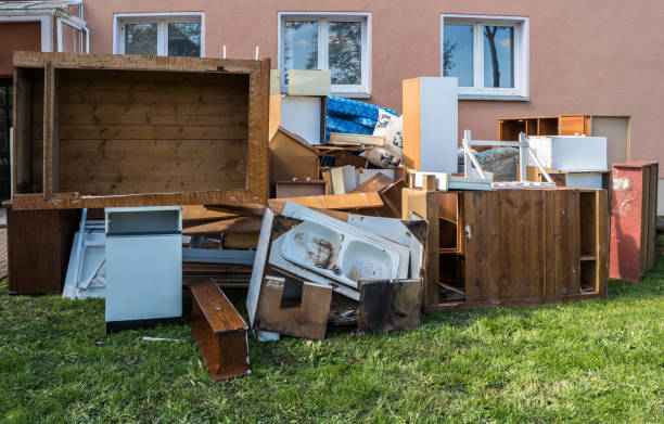 Best Basement Cleanout Services  in Dixon, IL